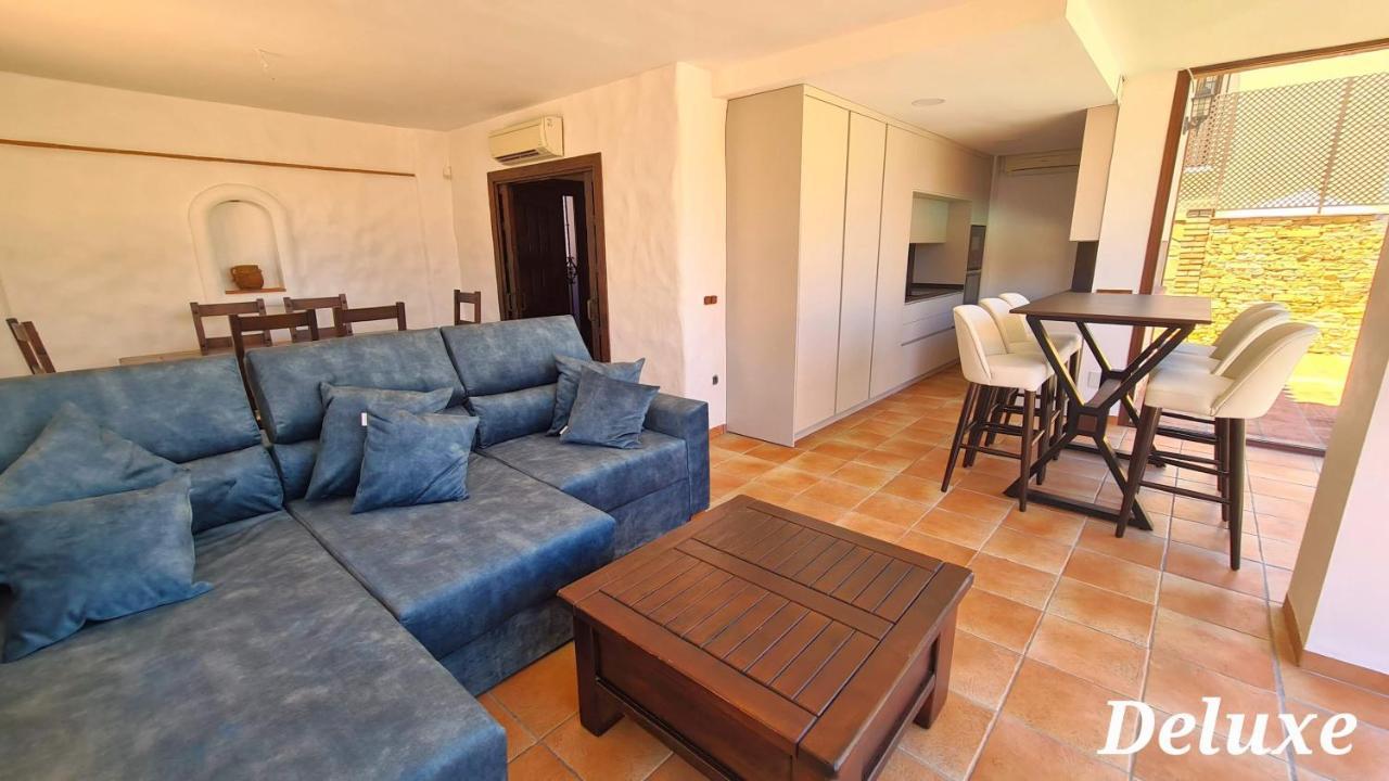 Silhouse Nerja Villas Beach Zewnętrze zdjęcie